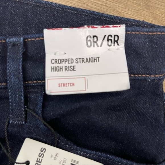 Express Women's High Rise Jeans - Dark Blue - Picture 7 of 10